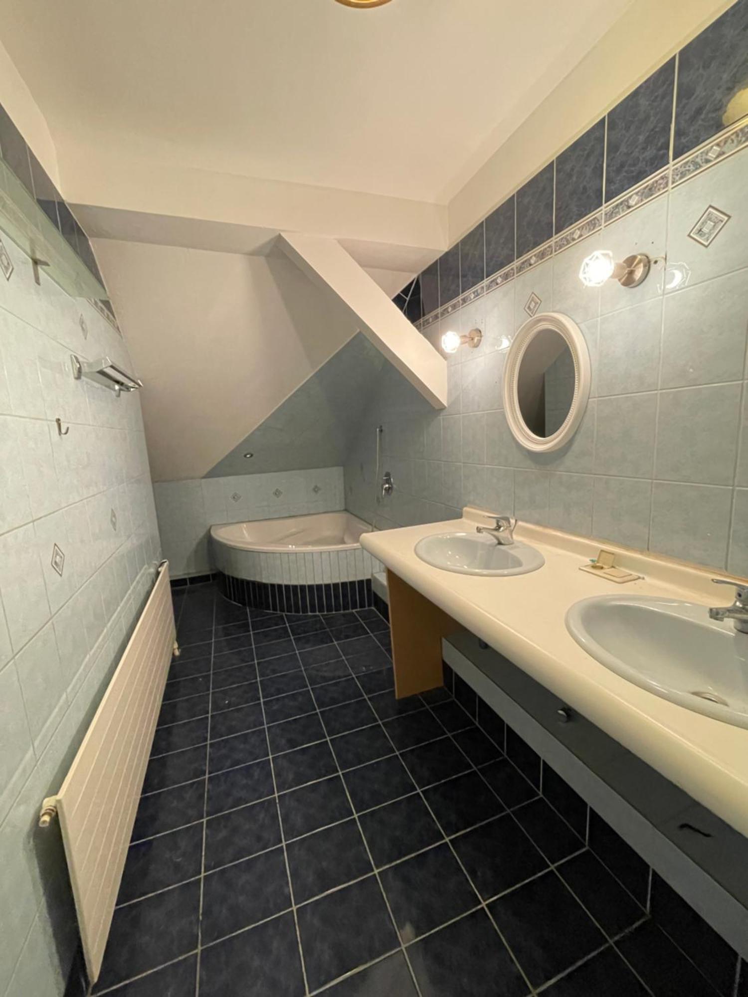 U6 Schoepfwerk Hostel 11 Вена Экстерьер фото