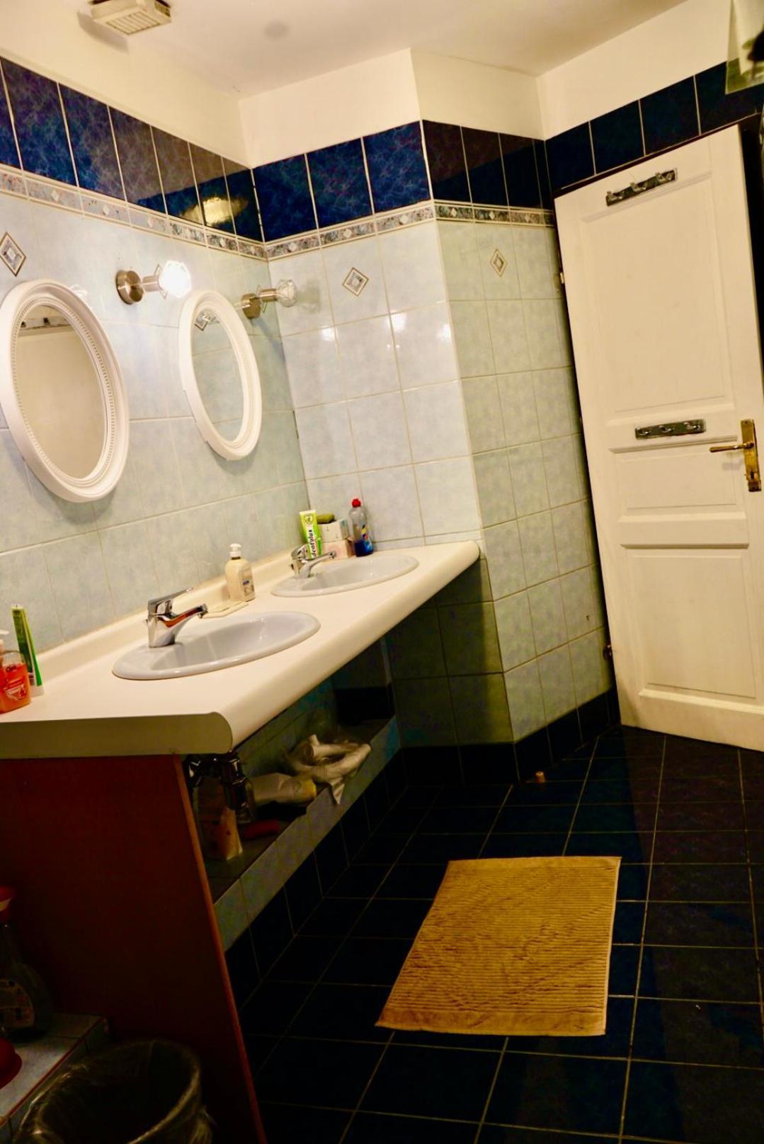 U6 Schoepfwerk Hostel 11 Вена Экстерьер фото