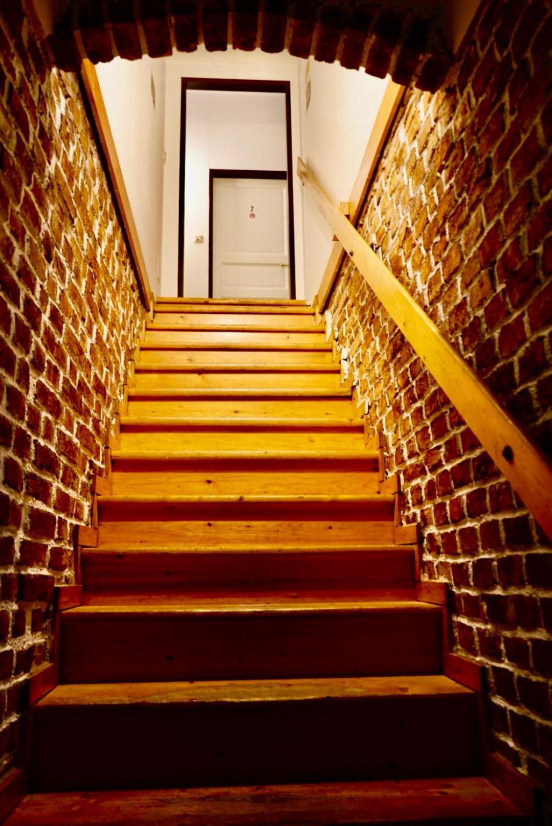 U6 Schoepfwerk Hostel 11 Вена Экстерьер фото