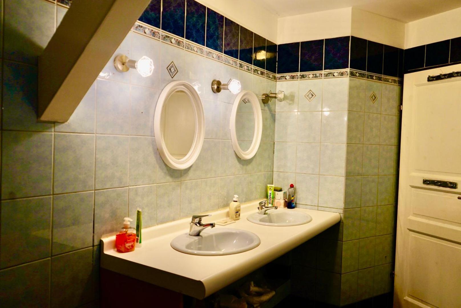 U6 Schoepfwerk Hostel 11 Вена Экстерьер фото